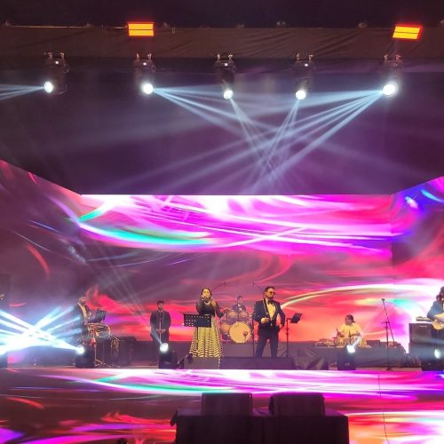 Book a live band in Delhi